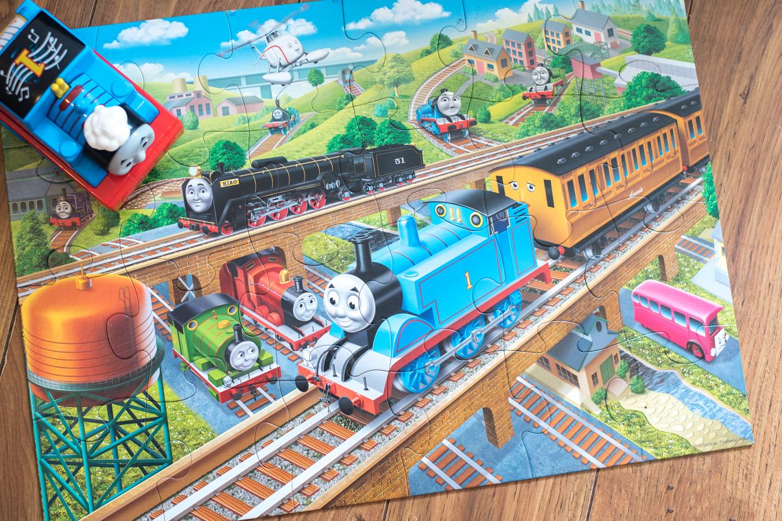 REVIEW RAVENSBURGER THOMAS THE TANK ENGINE GIANT FLOOR JIGSAW Keep
