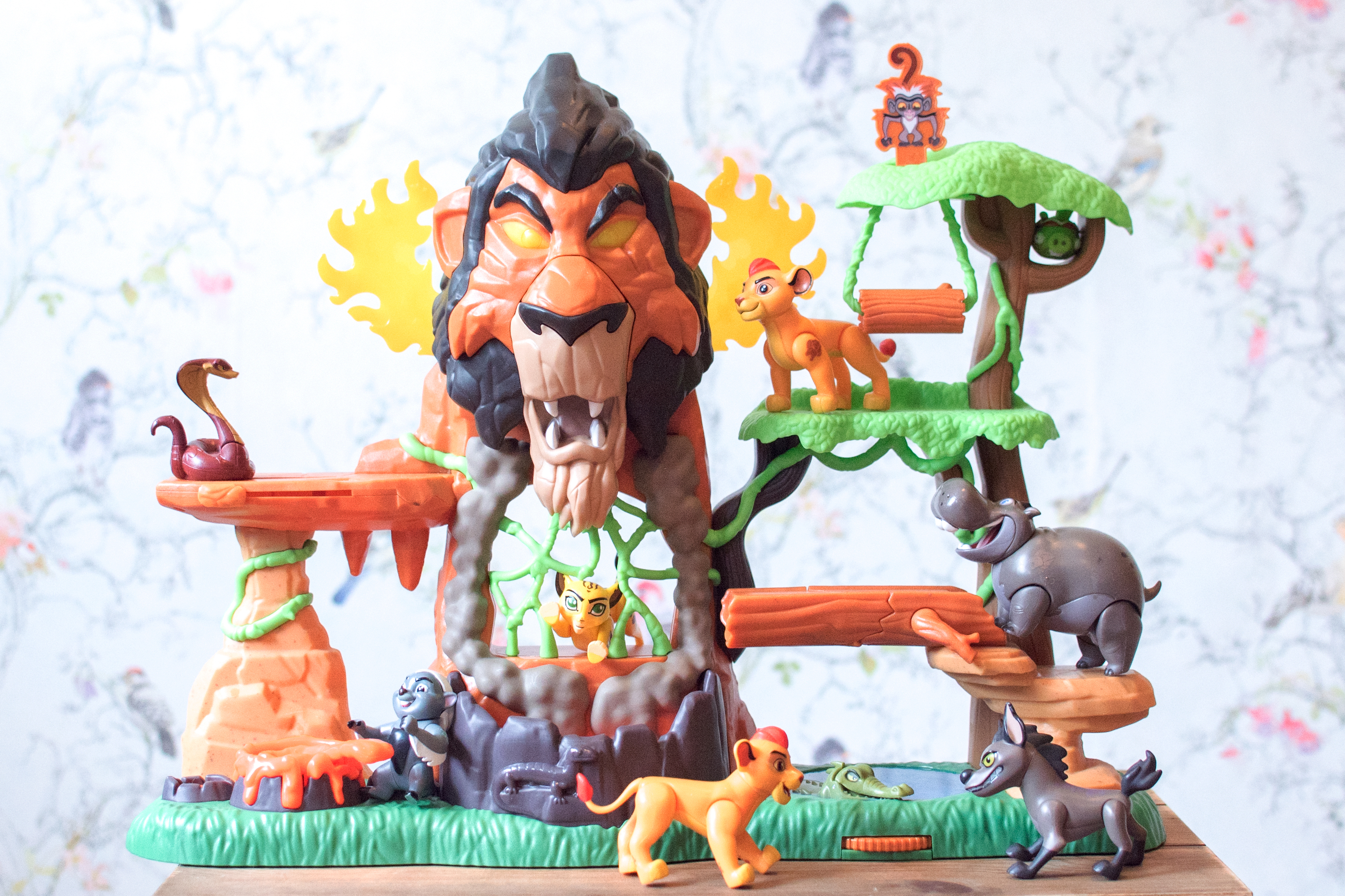 LION GUARD RISE OF SCAR PLAYSET