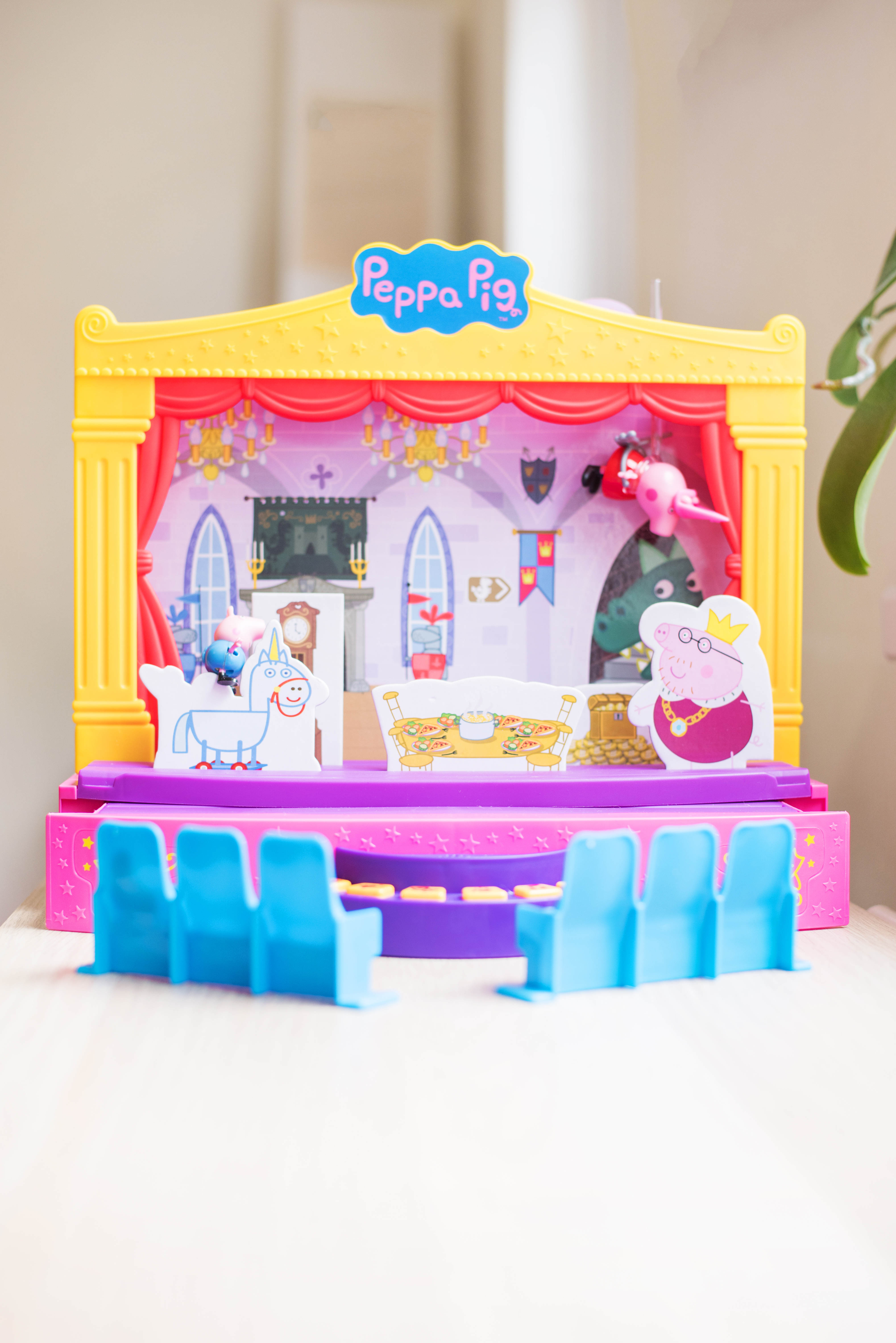 PEPPA PIG STAGE PLAYSET REVIEW